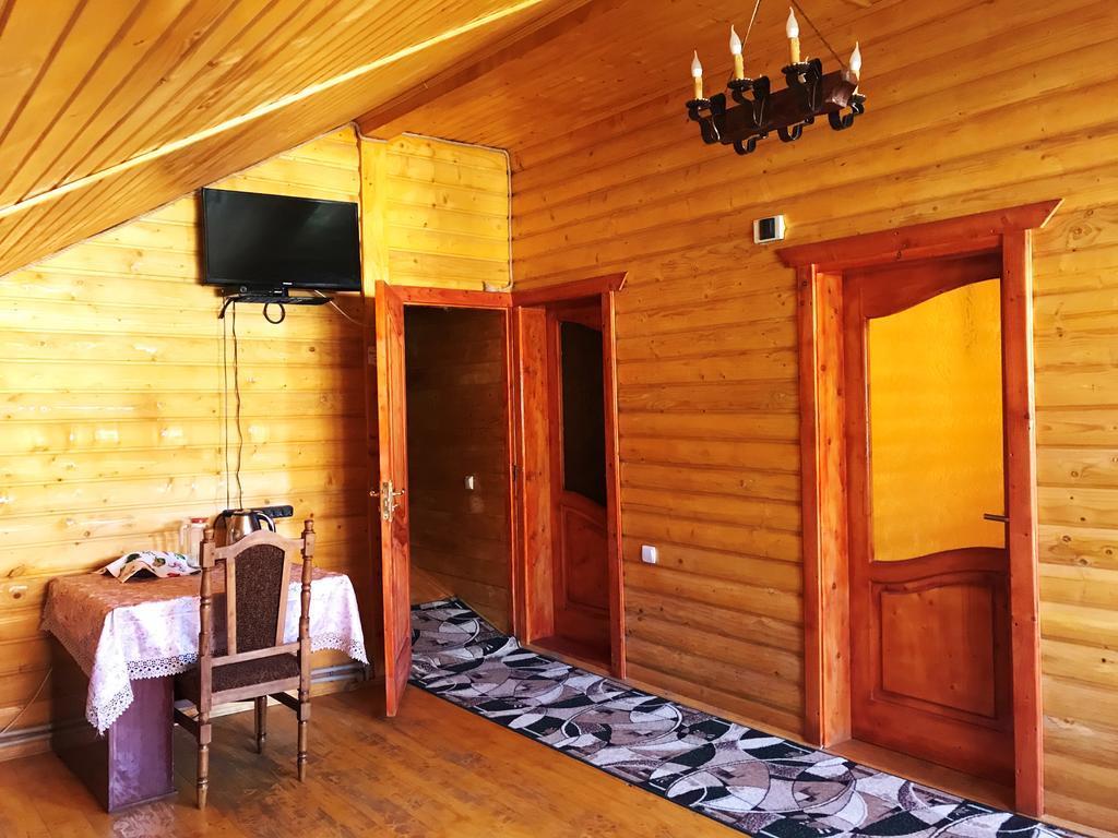 Guest House U Stasuka Ворохта Экстерьер фото